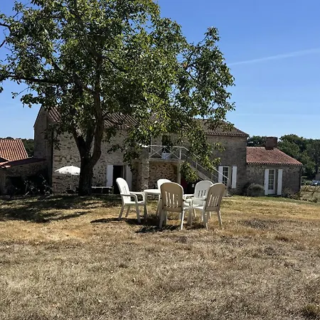 La Dodiniere Сasa de vacaciones *